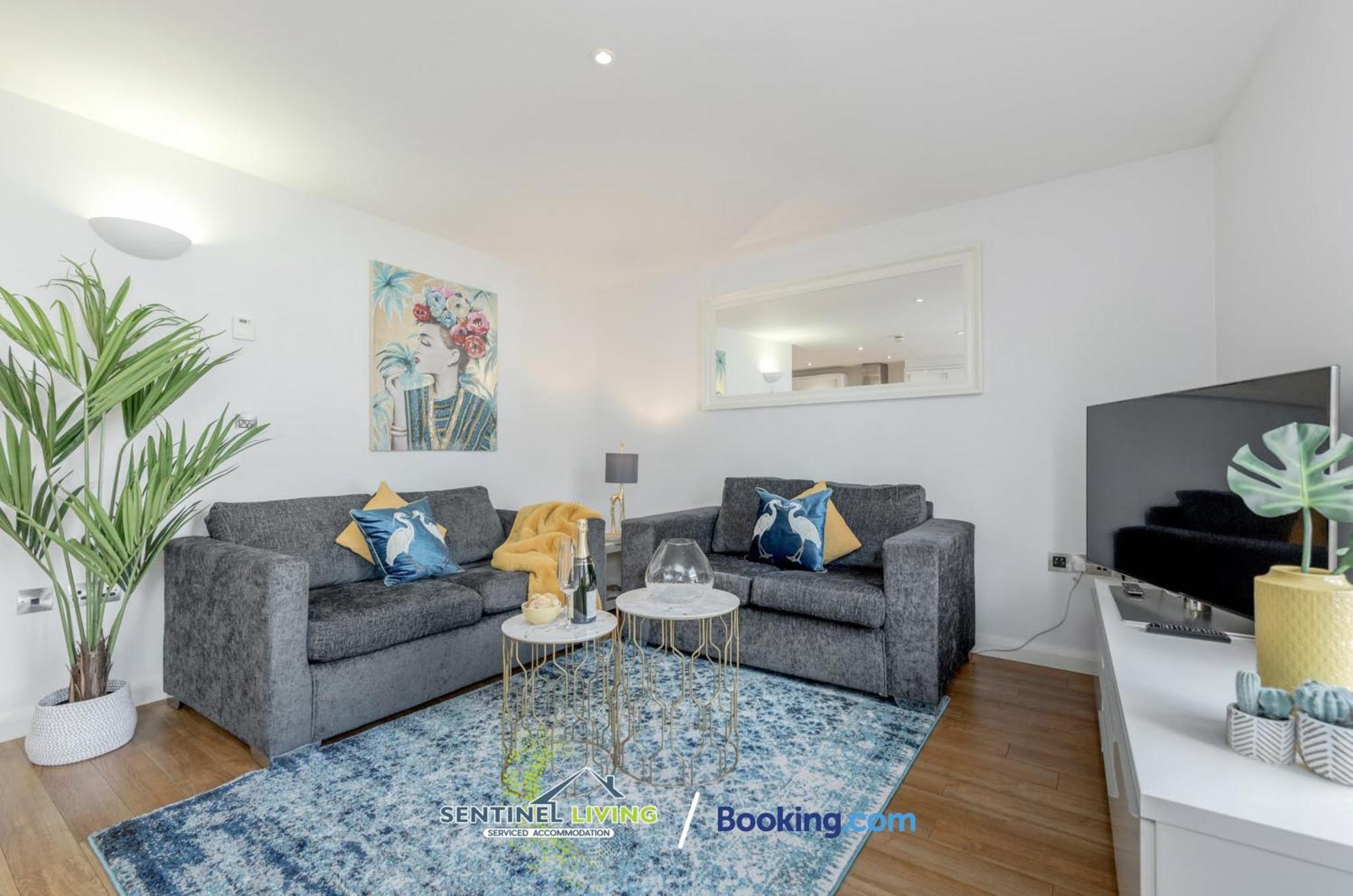 Windsor Flat 2 Bed By Sentinel Living With Free Wifi And Parking Appartement Buitenkant foto